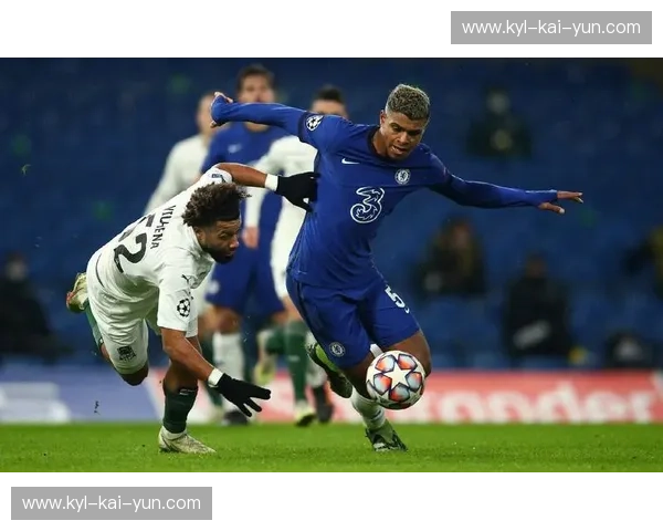 铁血蓝军的欧陆远征：切尔西vs克拉斯诺达尔，深度战术博弈与独家胜平负推荐